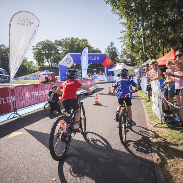 10 years of getting Karlovy Vary moving with triathlon – this year as partners of the World Championships