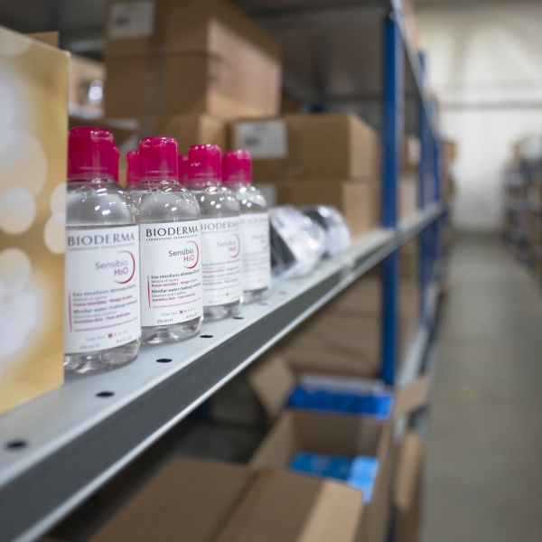 Skladová logistika pro kosmetiku Bioderma